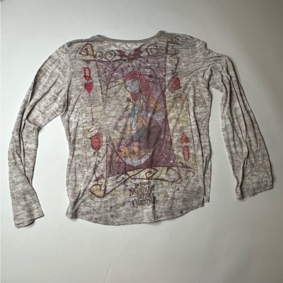Nightmare Before Christmas Sally Queen of Hearts Graphic Tee Shirt Disney Top - Picture 11 of 14